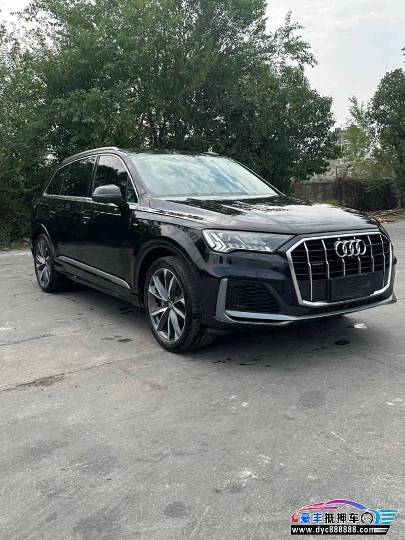 21年奥迪Q7轿车抵押车出售