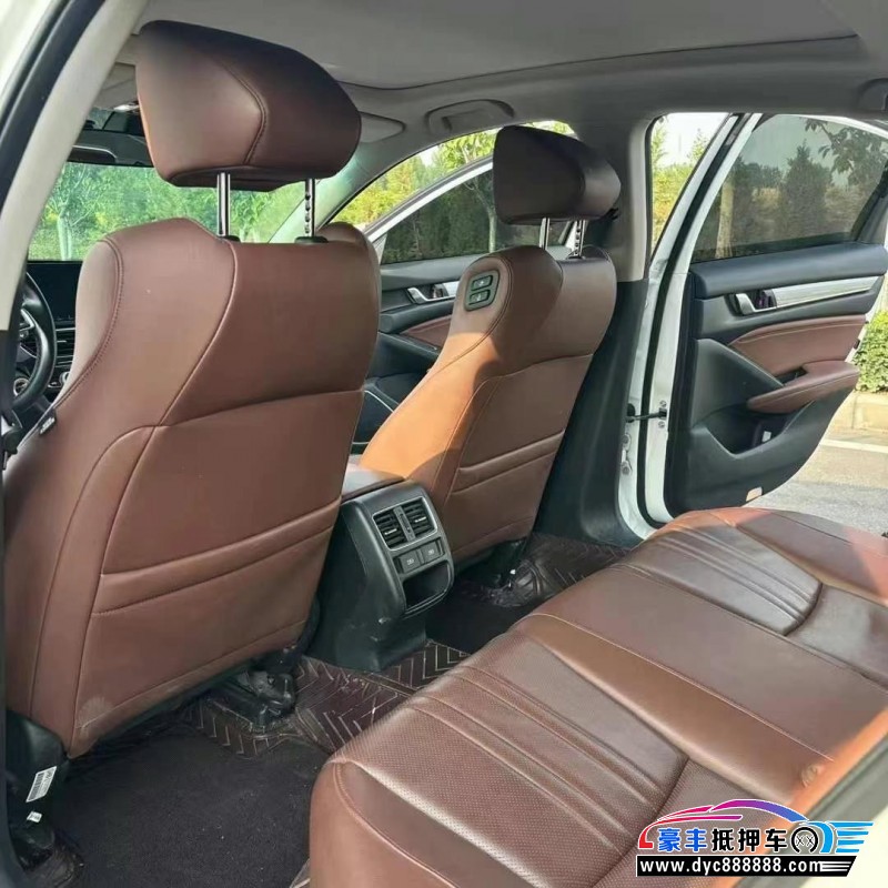 21年本田英诗派轿车抵押车出售