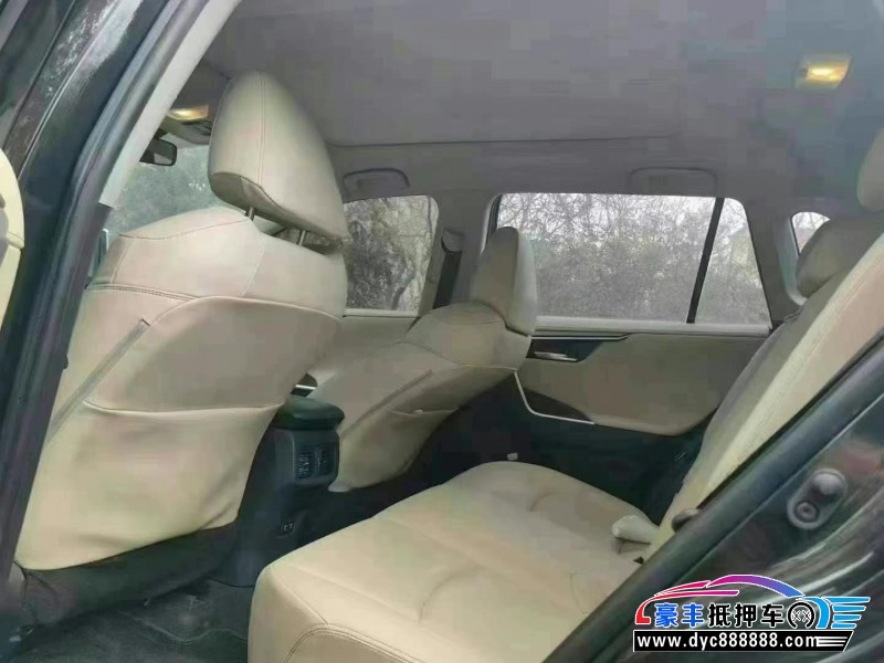 20年丰田RAV4SUV抵押车出售