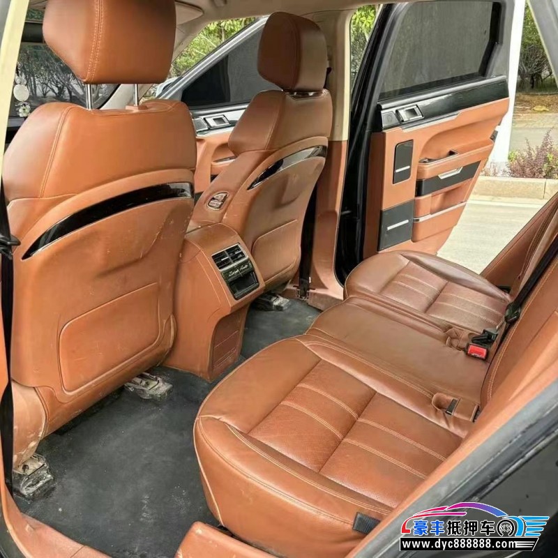 18年众泰T700轿车抵押车出售