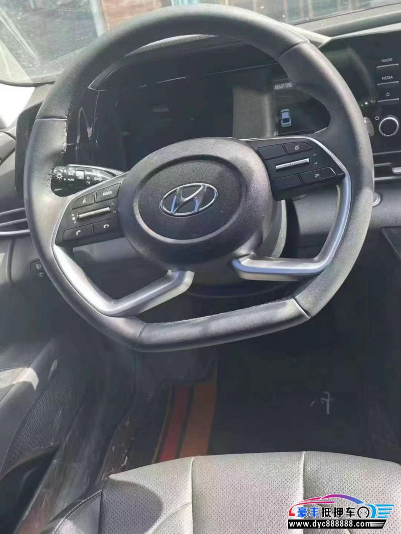 23年现代伊兰特轿车抵押车出售