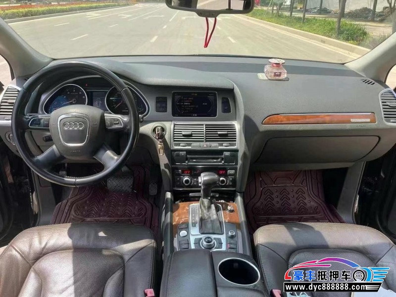 11年奥迪Q7SUV抵押车出售