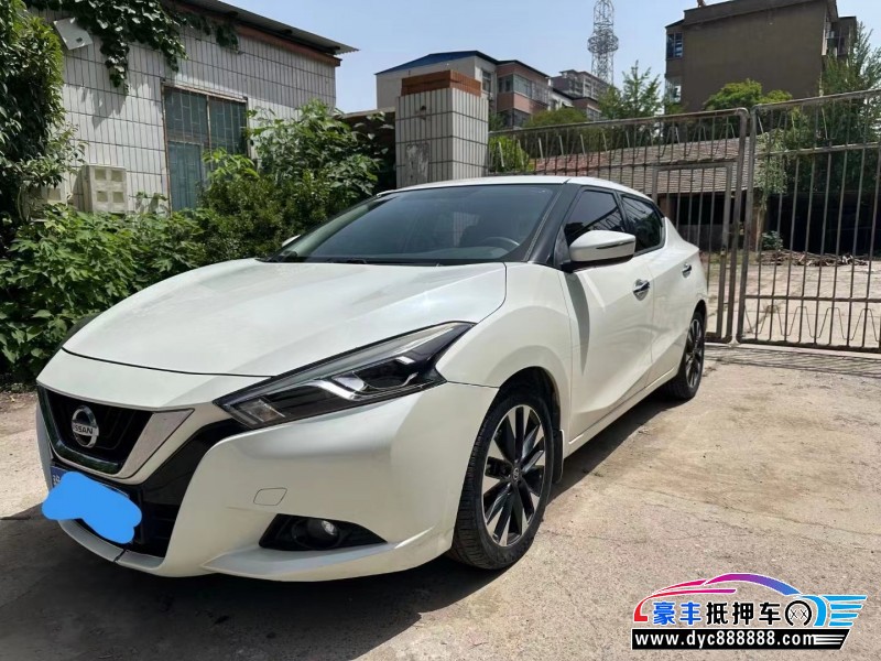 18年日产蓝鸟轿车抵押车出售