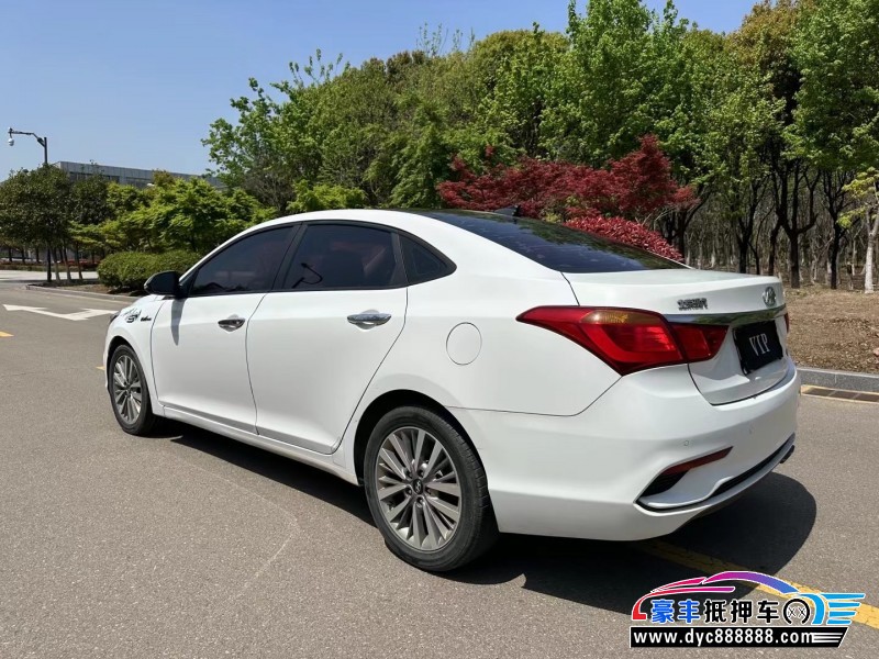 17年现代名图轿车抵押车出售