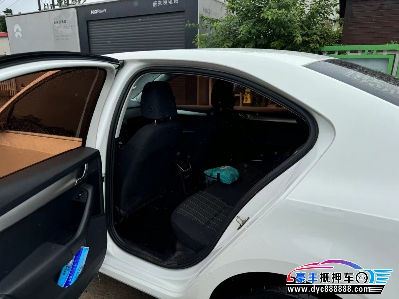 19年斯柯达明锐轿车抵押车出售