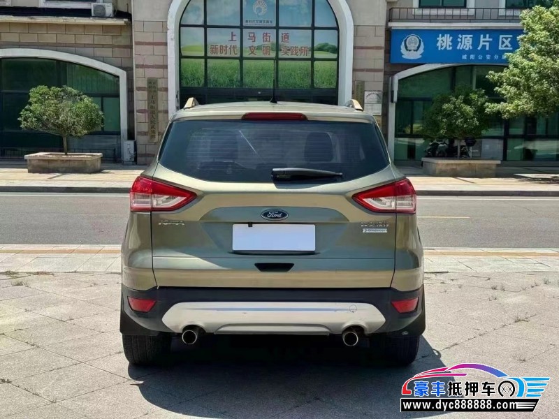 15年福特翼虎轿车抵押车出售