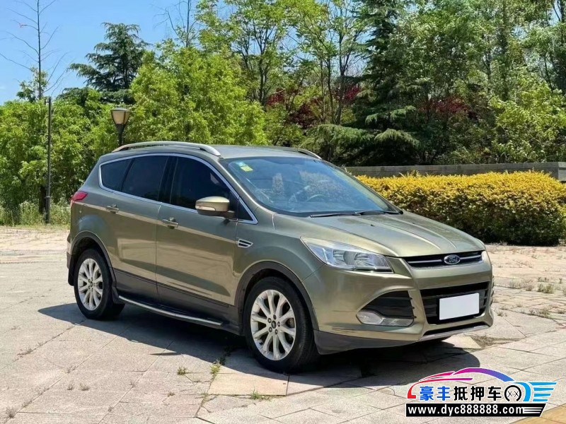 15年福特翼虎轿车抵押车出售