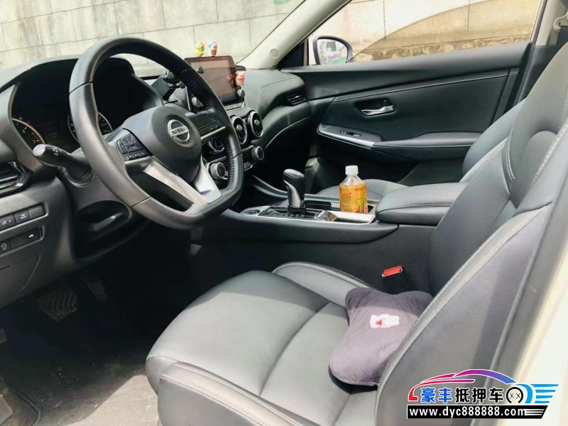 19年日产轩逸轿车抵押车出售