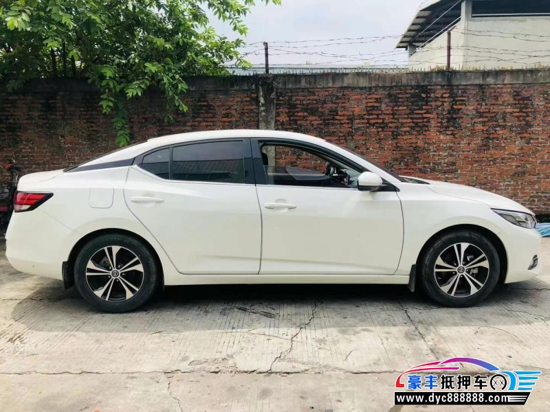 19年日产轩逸轿车抵押车出售