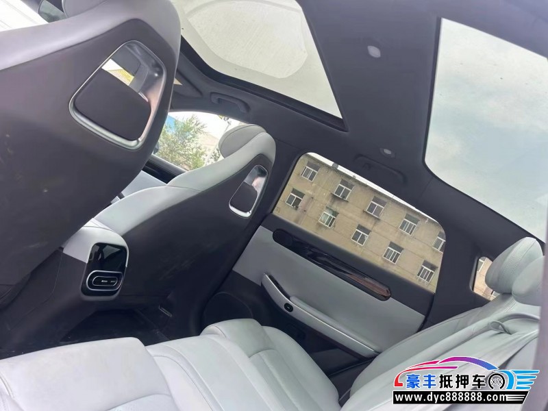 24年零跑c01轿车抵押车出售