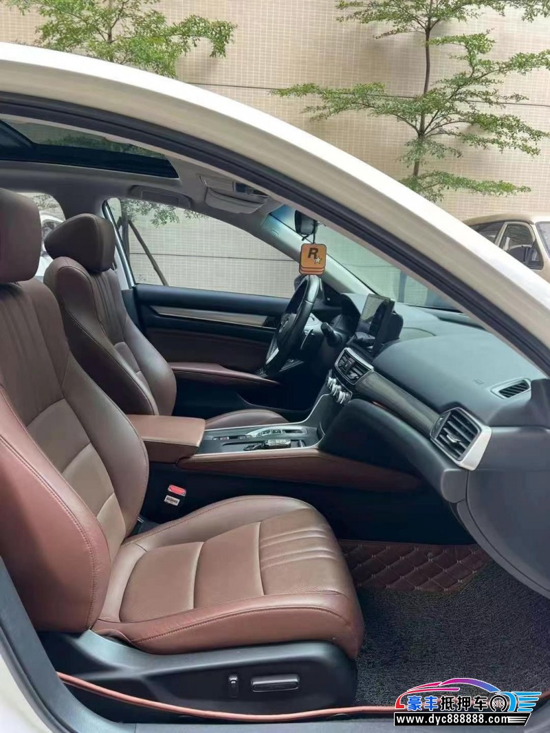 21年本田英诗派轿车抵押车出售