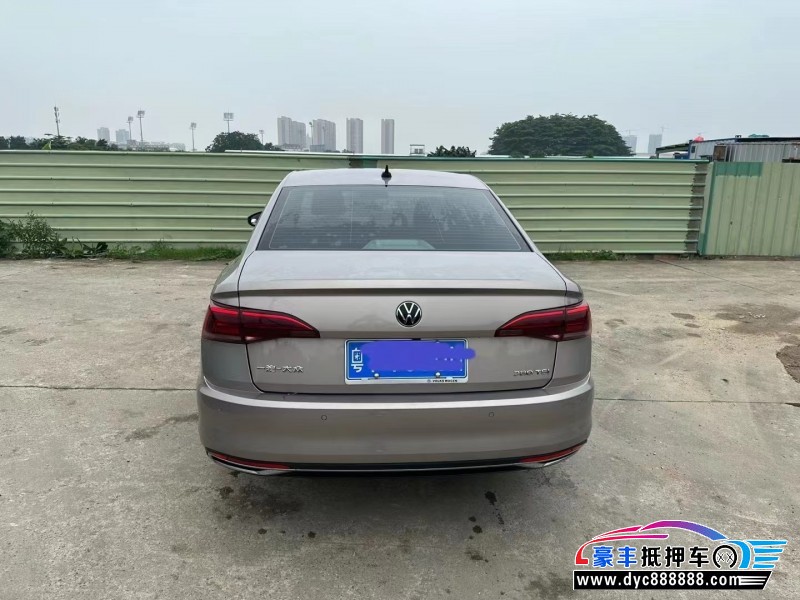 21年大众宝来轿车抵押车出售