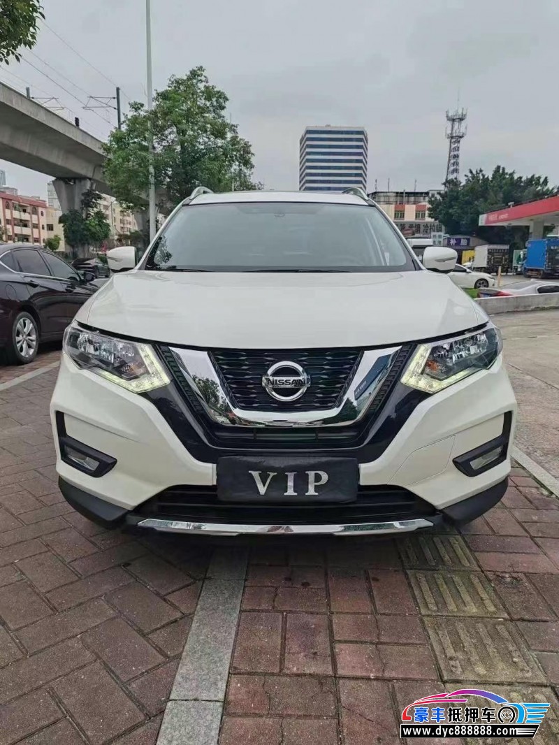 20年日产奇骏轿车抵押车出售