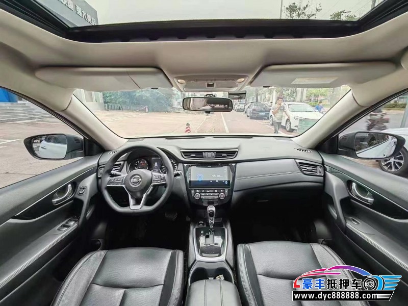 20年日产奇骏轿车抵押车出售