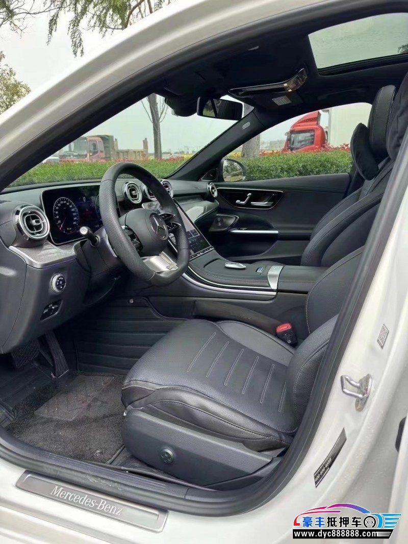 23年奔驰C级轿车抵押车出售