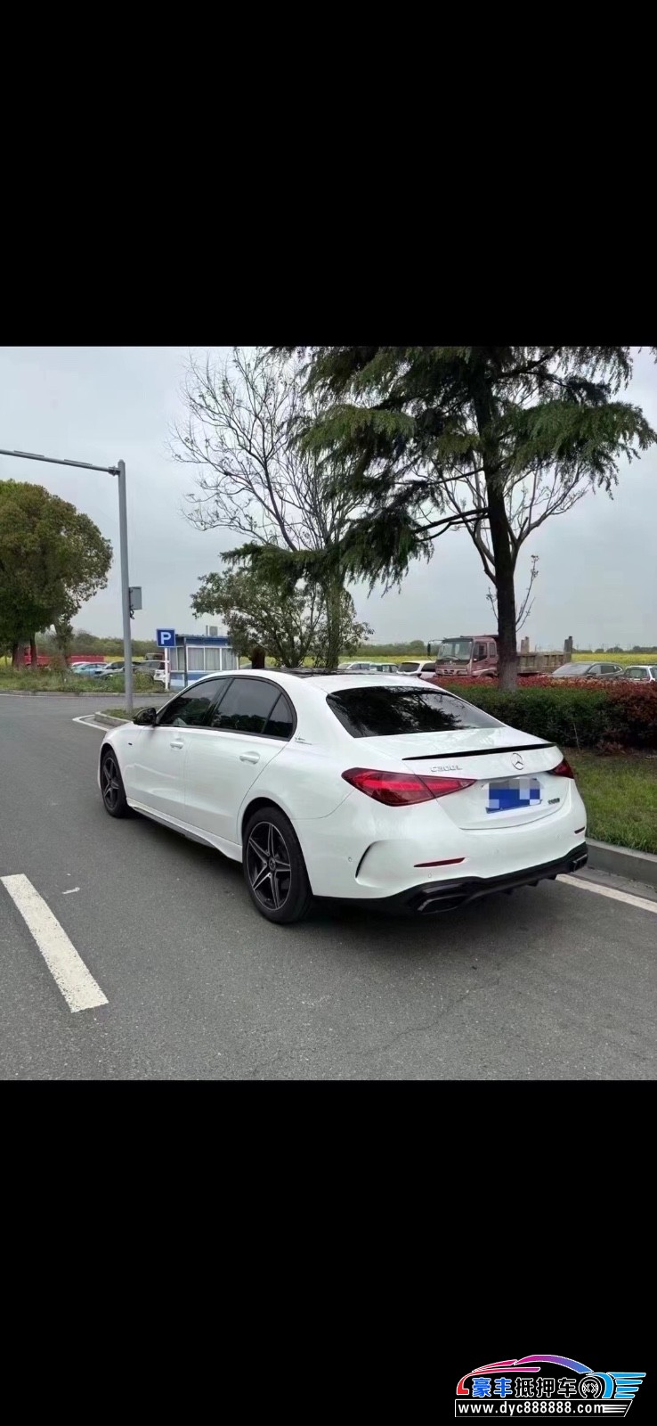 23年奔驰C级轿车抵押车出售