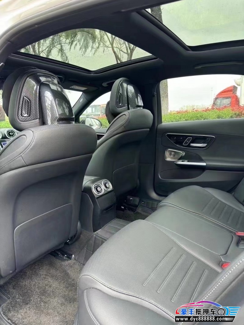 23年奔驰C级轿车抵押车出售