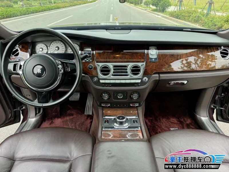 14年劳斯莱斯古斯特轿车抵押车出售