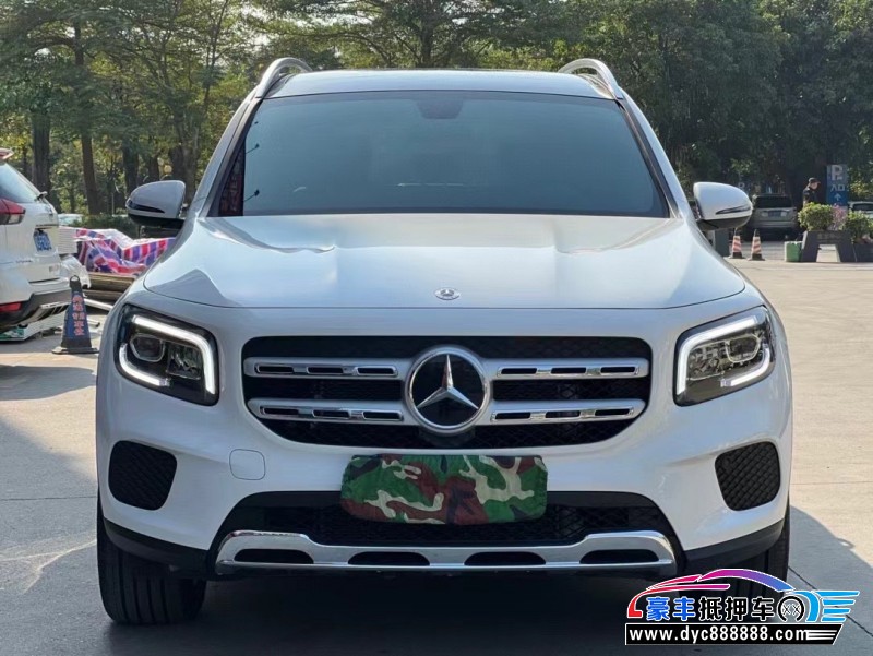 22年奔驰GLB轿车抵押车出售