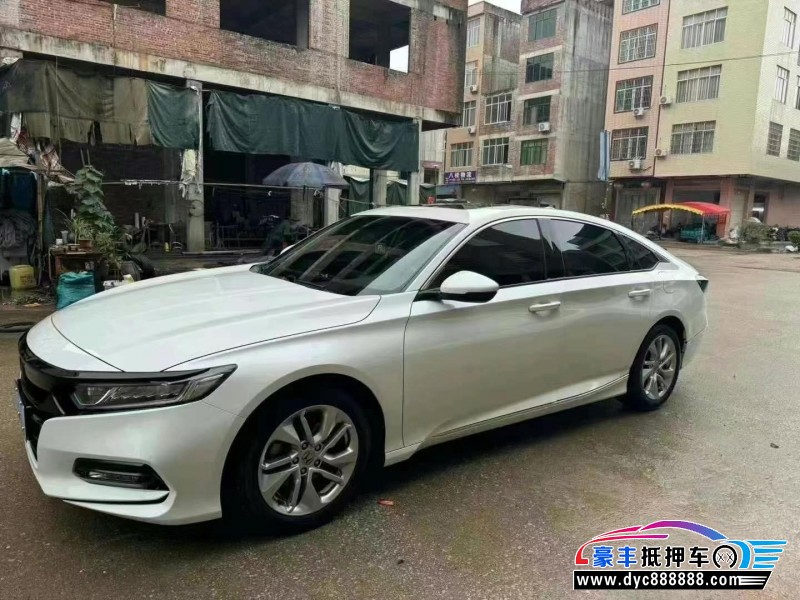 20年本田雅阁轿车抵押车出售