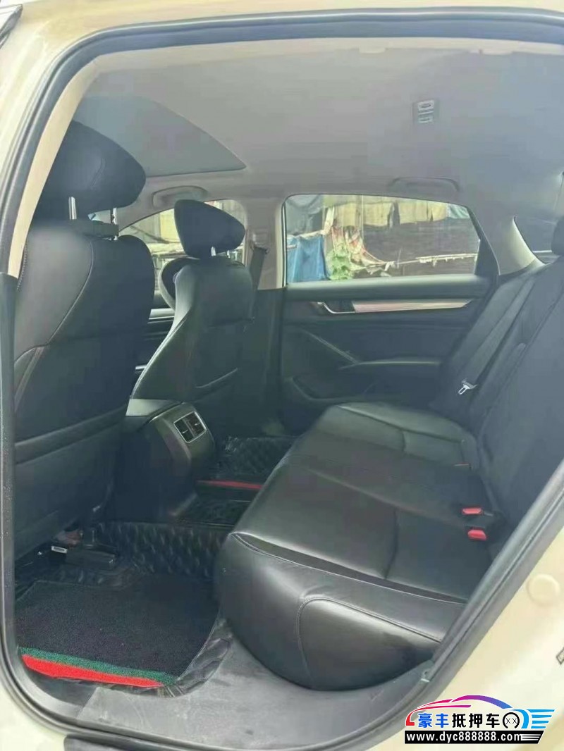 20年本田雅阁轿车抵押车出售