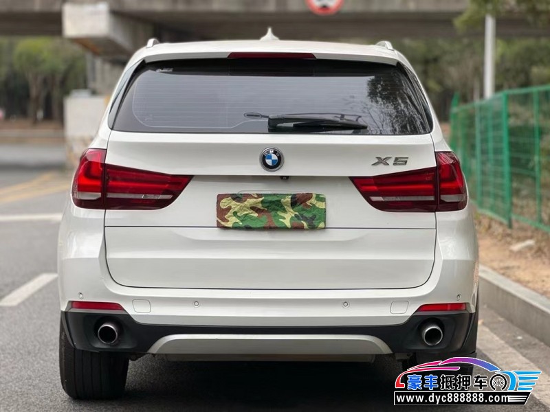 15年宝马X5轿车抵押车出售