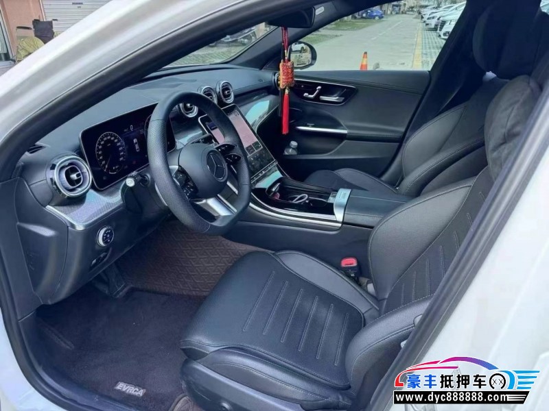 24年奔驰C轿车抵押车出售