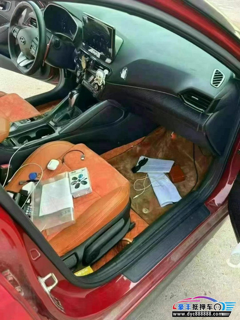 19年现代菲斯塔轿车抵押车出售