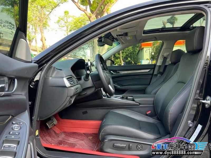 23年本田雅阁轿车抵押车出售