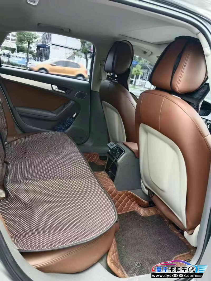 11年奥迪A4轿车抵押车出售