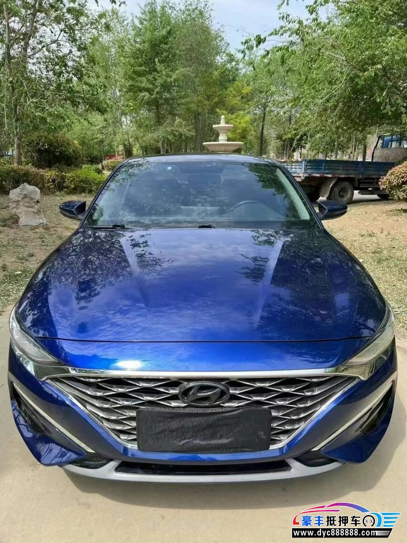 20年现代菲斯塔轿车抵押车出售