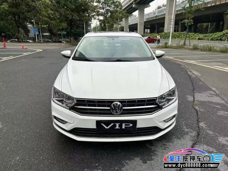 17年大众宝来轿车抵押车出售