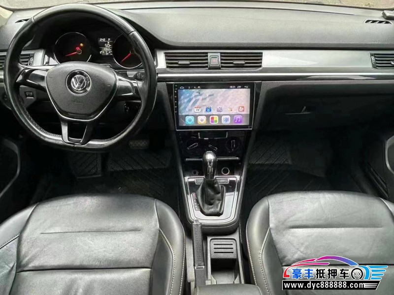 17年大众宝来轿车抵押车出售