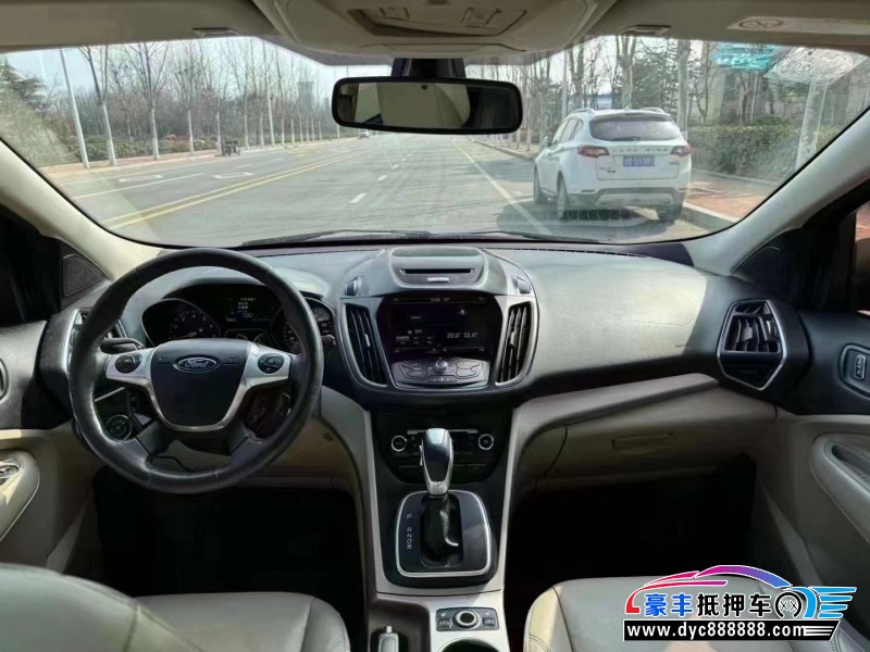 13年福特翼虎轿车抵押车出售