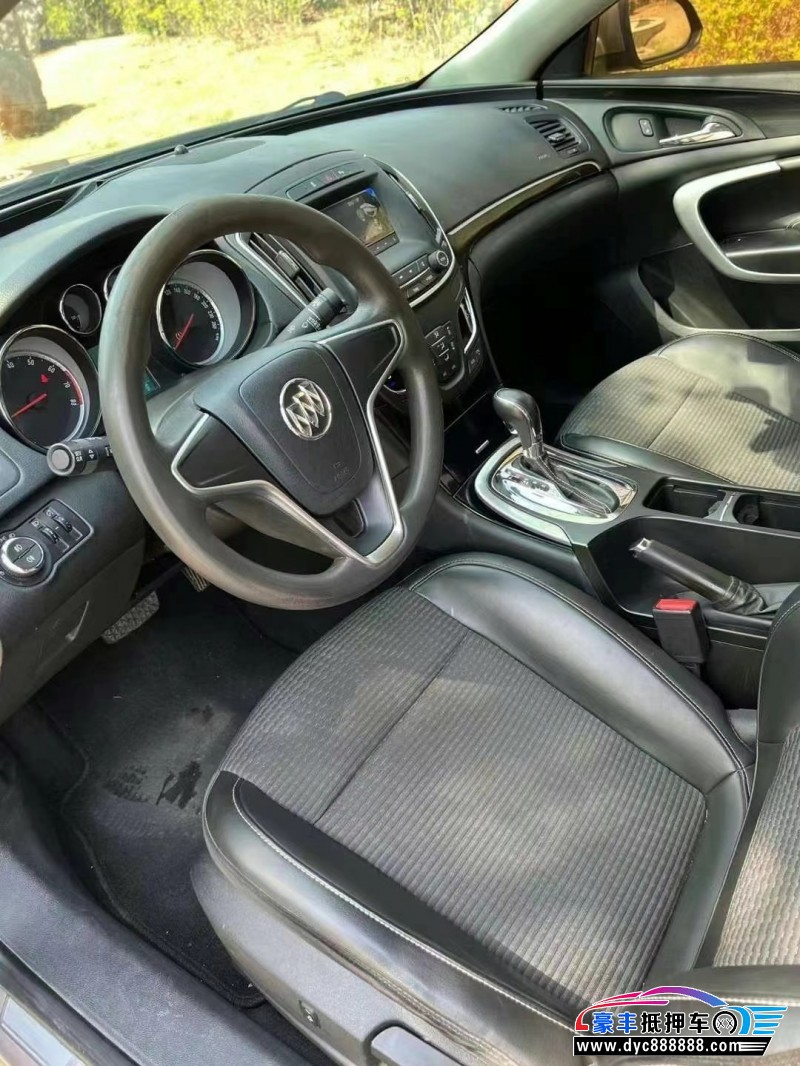 16年别克君威轿车抵押车出售