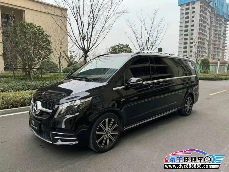 21年奔驰V轿车抵押车出售