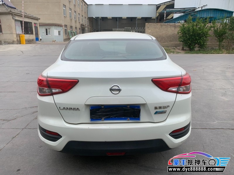 18年日产蓝鸟轿车抵押车出售