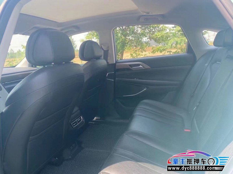 22年小鹏汽车P5轿车抵押车出售