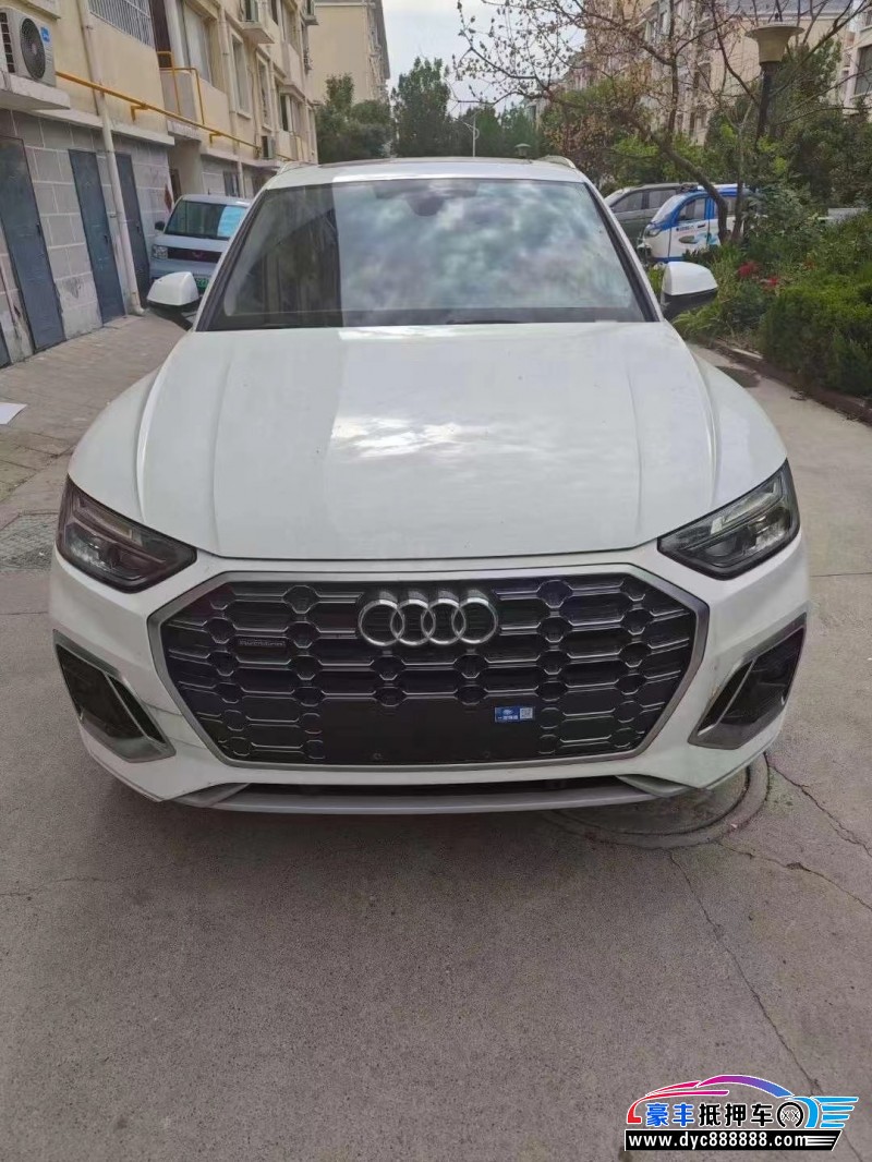 22年奥迪Q5轿车抵押车出售