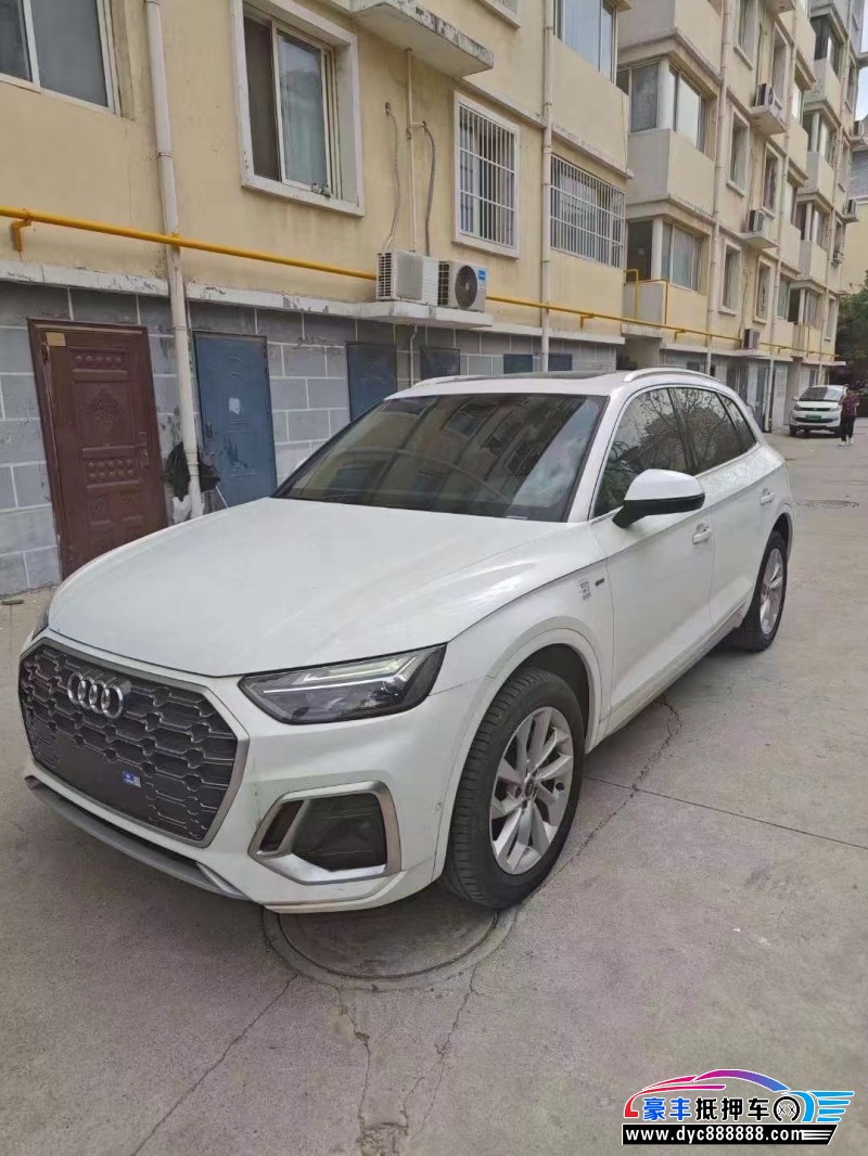 22年奥迪Q5轿车抵押车出售