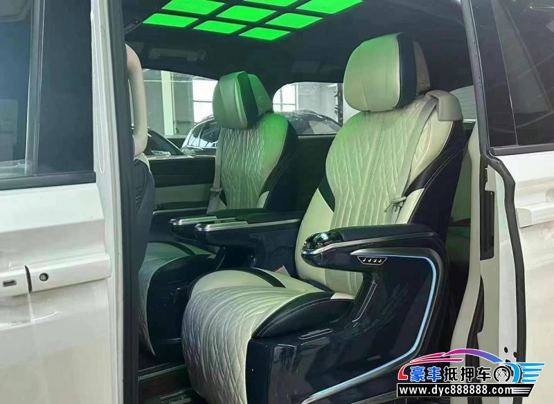 20年别克GL8轿车抵押车出售