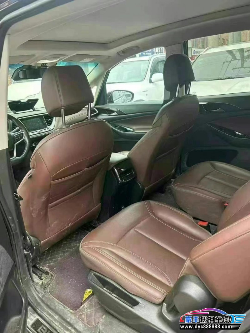 18年别克别克GL6轿车抵押车出售