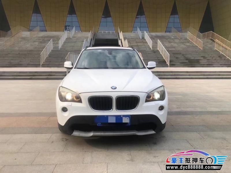 12年宝马X1轿车抵押车出售