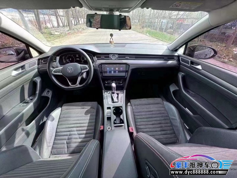 21年大众迈腾轿车抵押车出售