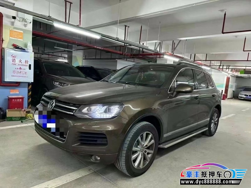 16年大众途锐轿车抵押车出售