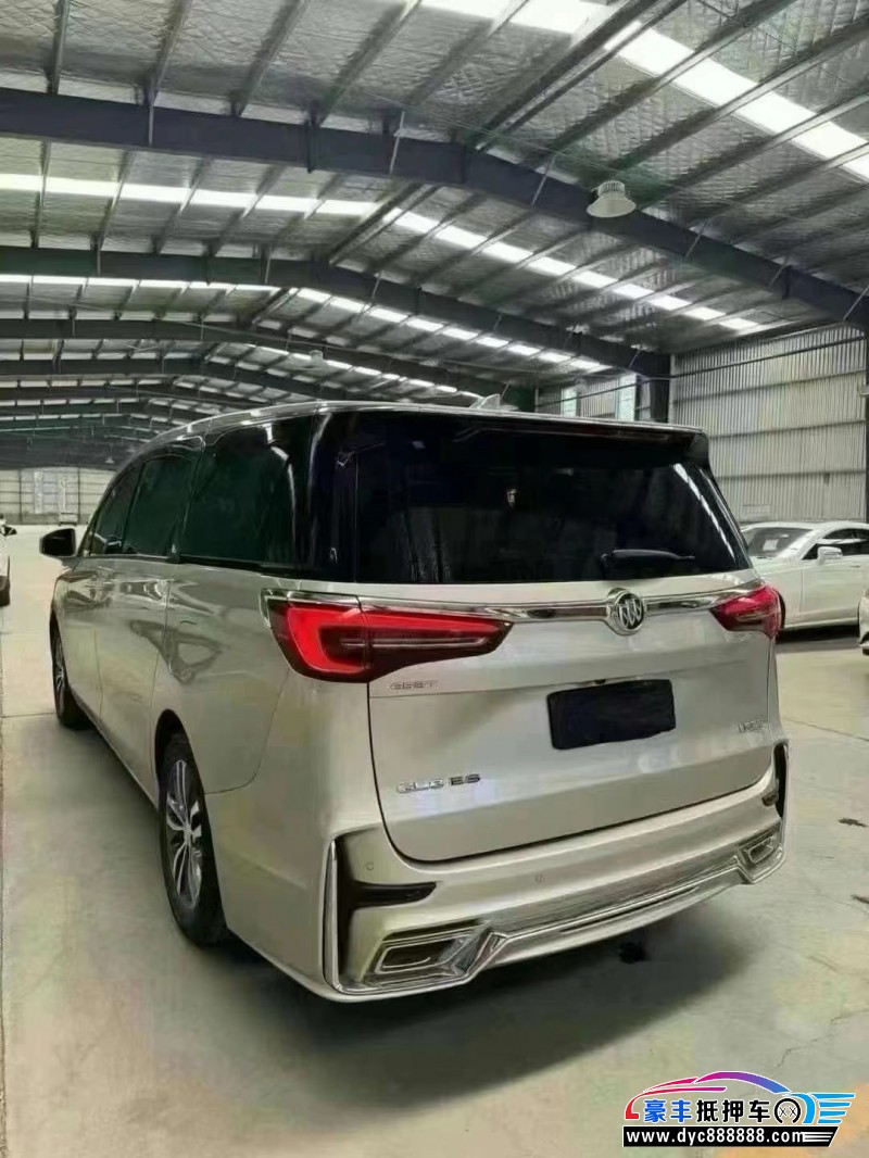 21年别克GL8轿车抵押车出售