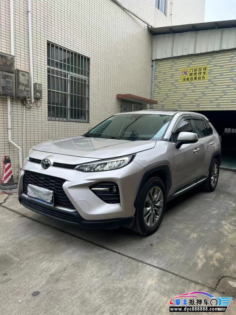 21年丰田威兰达轿车抵押车出售