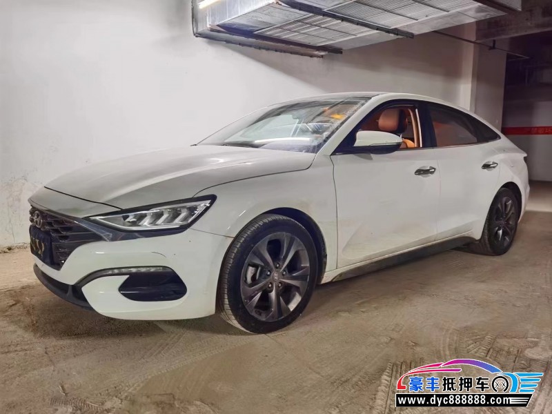 19年现代菲斯塔轿车抵押车出售