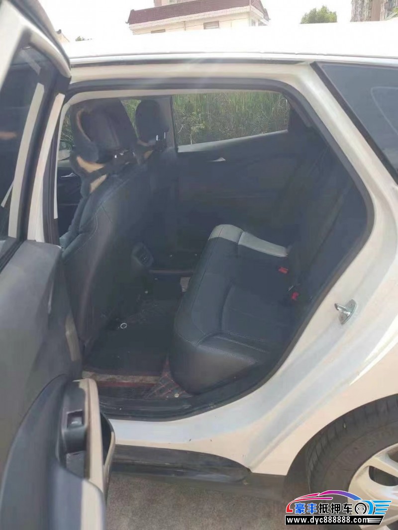 23年别克微蓝轿车抵押车出售