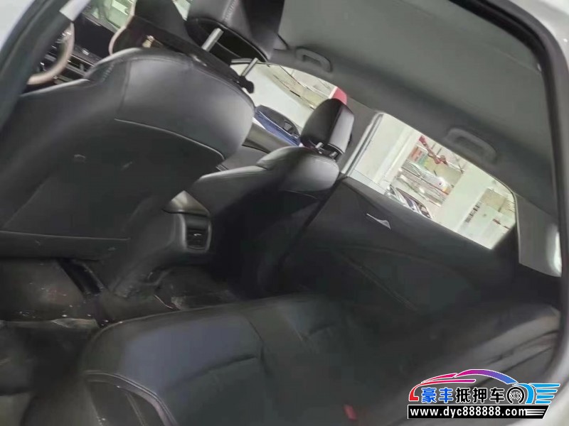 24年别克微蓝轿车抵押车出售